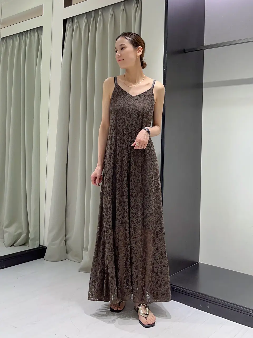 GRACE CONTINENTAL 亀田 未希 コーディネート画像