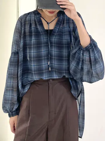 GRACE CONTINENTAL yoshi コーディネート画像