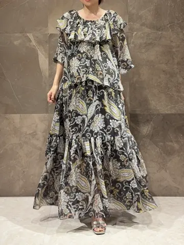 GRACE CONTINENTAL 穐山　香織 コーディネート画像