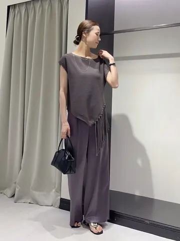 GRACE CONTINENTAL 亀田 未希 コーディネート画像