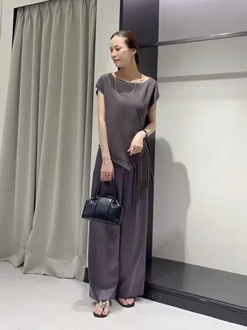 GRACE CONTINENTAL 亀田 未希 コーディネート画像