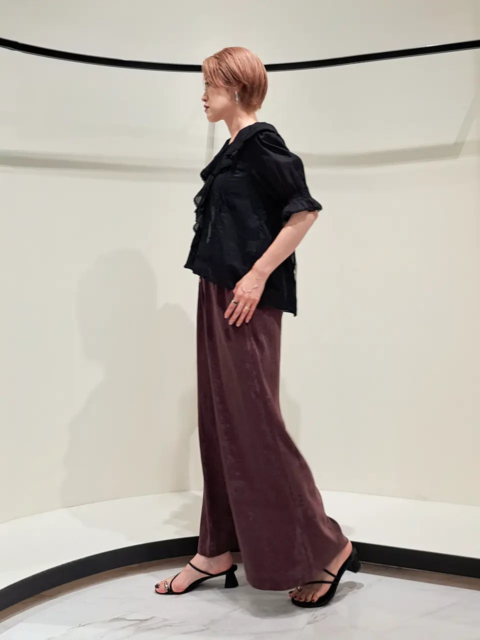 GRACE CONTINENTAL 今野　志保 コーディネート画像