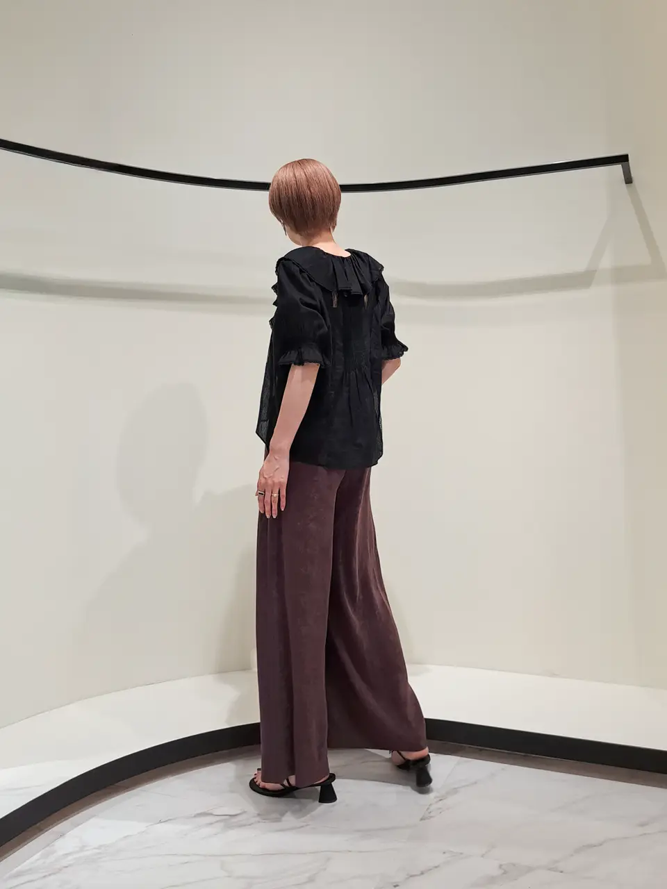 GRACE CONTINENTAL 今野　志保 コーディネート画像