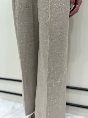 GRACE CONTINENTAL Hotei コーディネート画像