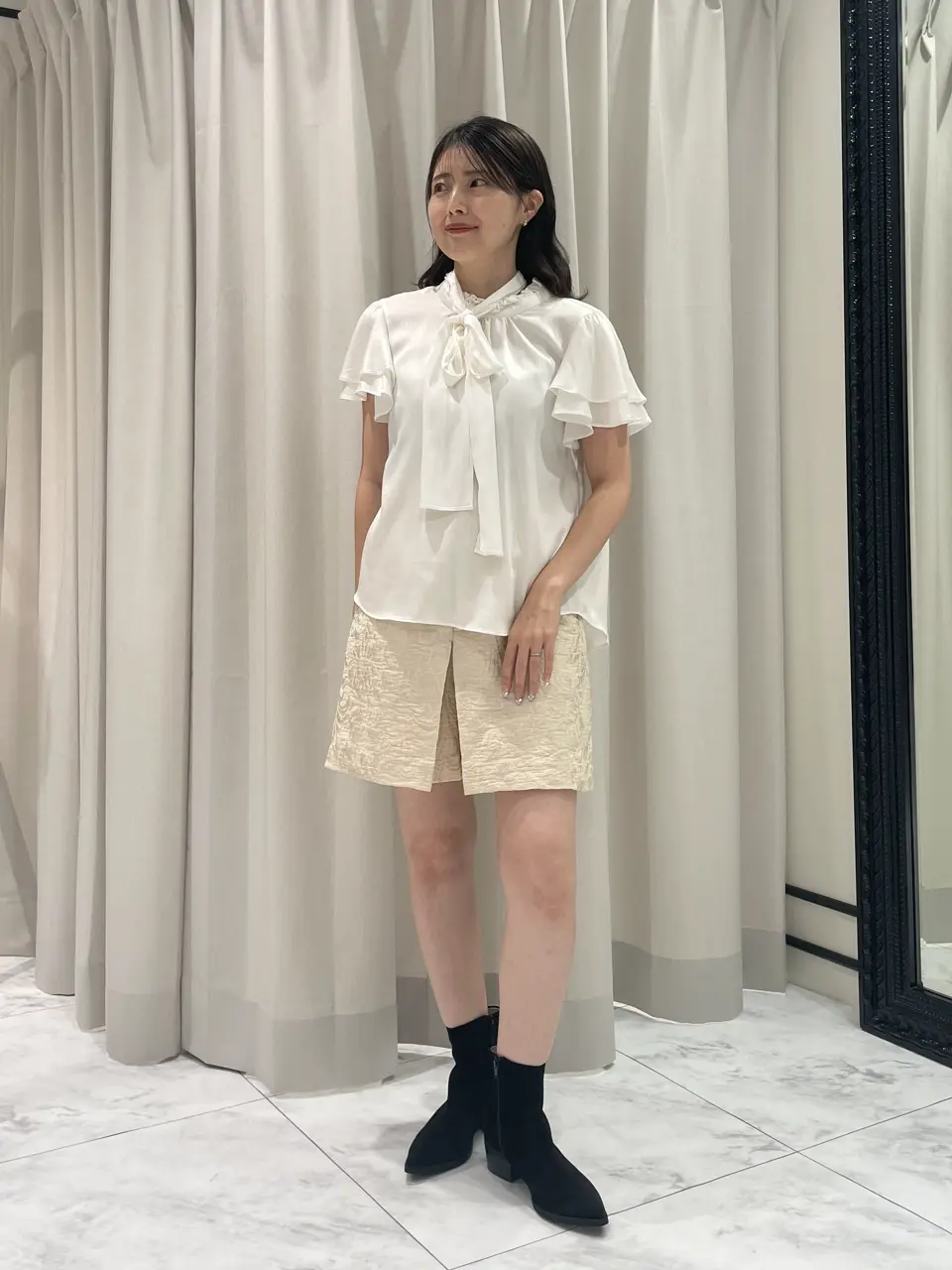 GRACE CONTINENTAL minami コーディネート画像