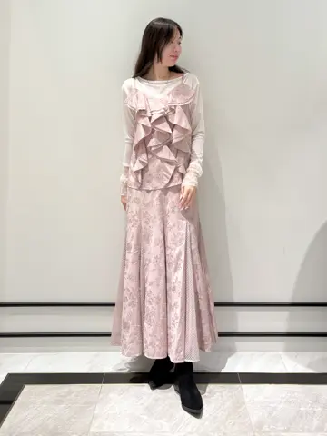 GRACE CONTINENTAL Shiori コーディネート画像