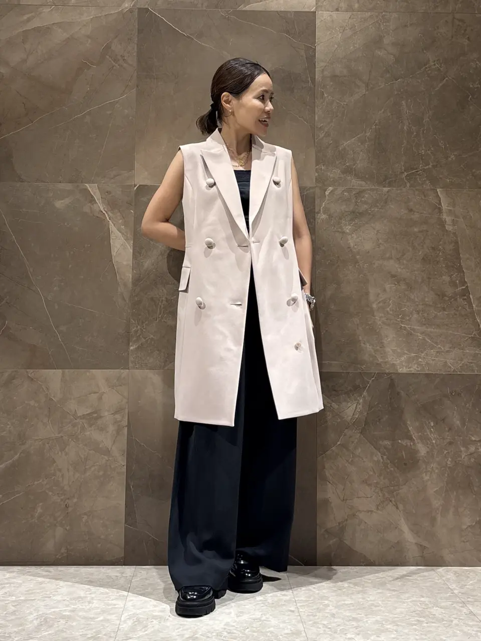 GRACE CONTINENTAL 穐山　香織 コーディネート画像