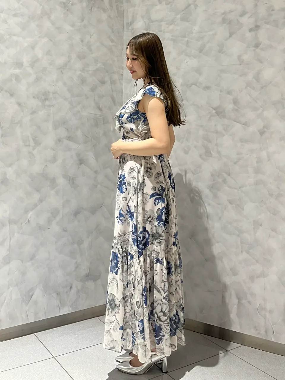 GRACE CONTINENTAL 根本　紗良 コーディネート画像