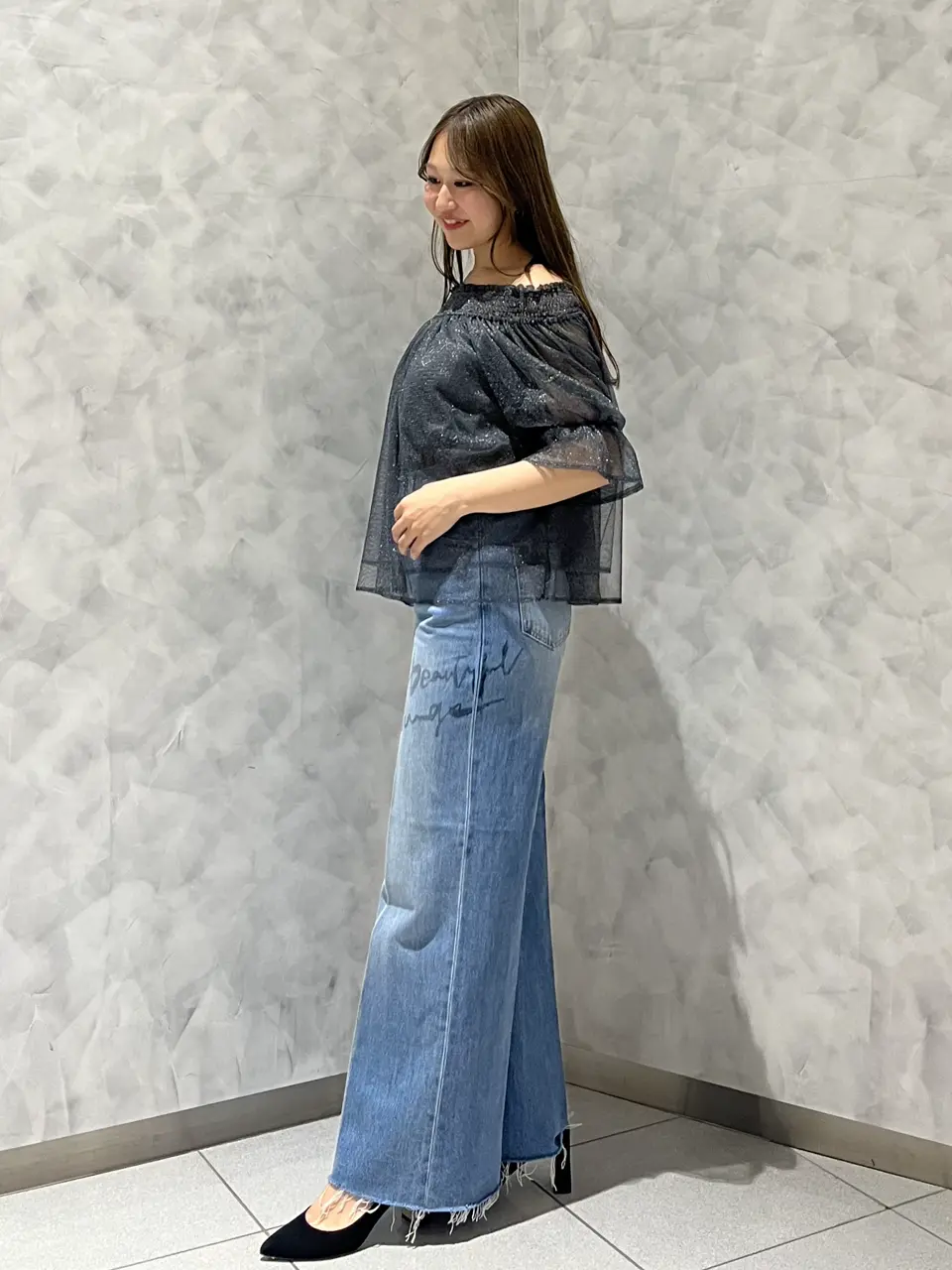 GRACE CONTINENTAL 根本　紗良 コーディネート画像