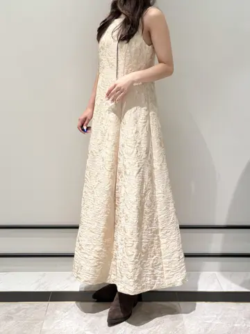 GRACE CONTINENTAL Shiori コーディネート画像