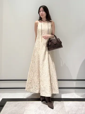 GRACE CONTINENTAL Shiori コーディネート画像