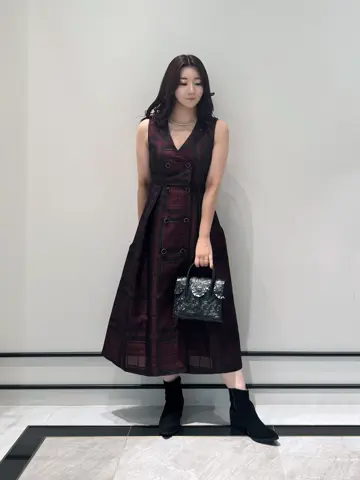 GRACE CONTINENTAL MOMOKO コーディネート画像