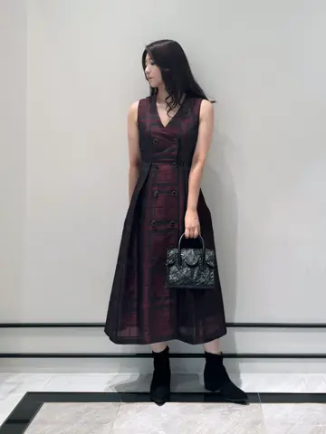 GRACE CONTINENTAL MOMOKO コーディネート画像