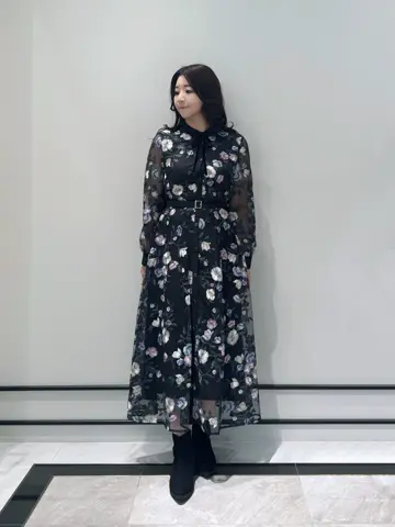 GRACE CONTINENTAL MOMOKO コーディネート画像