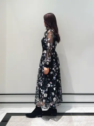 GRACE CONTINENTAL MOMOKO コーディネート画像