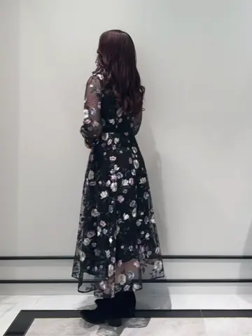 GRACE CONTINENTAL MOMOKO コーディネート画像