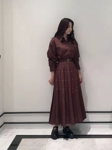 GRACE CONTINENTAL MOMOKO コーディネート画像