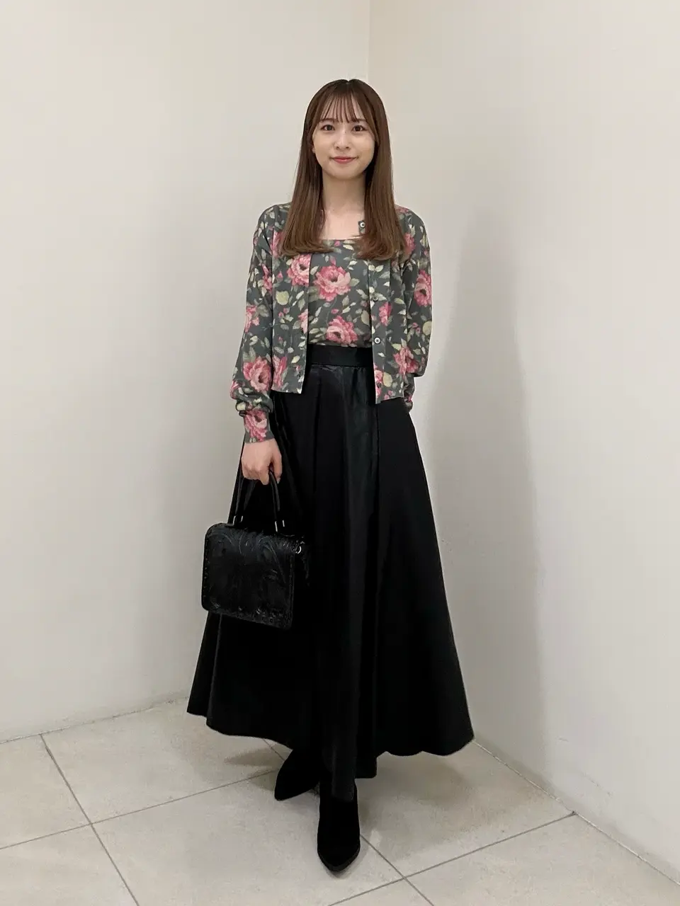  Miu Akamatsu コーディネート画像