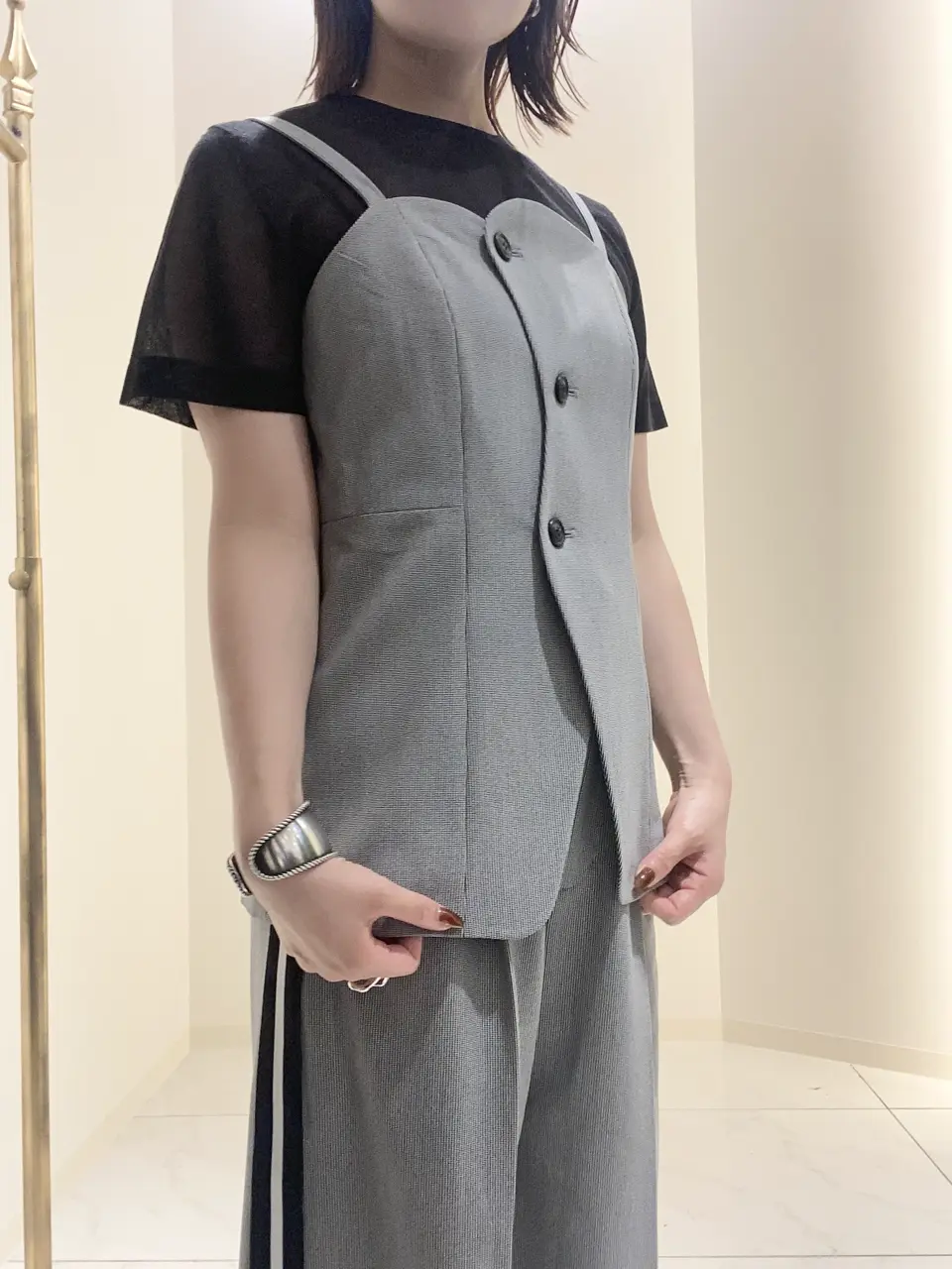 GRACE CONTINENTAL miyata コーディネート画像