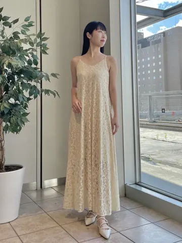 GRACE CONTINENTAL 端場　わかな コーディネート画像