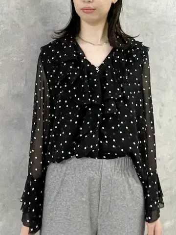 GRACE CONTINENTAL 小林　莉子 コーディネート画像