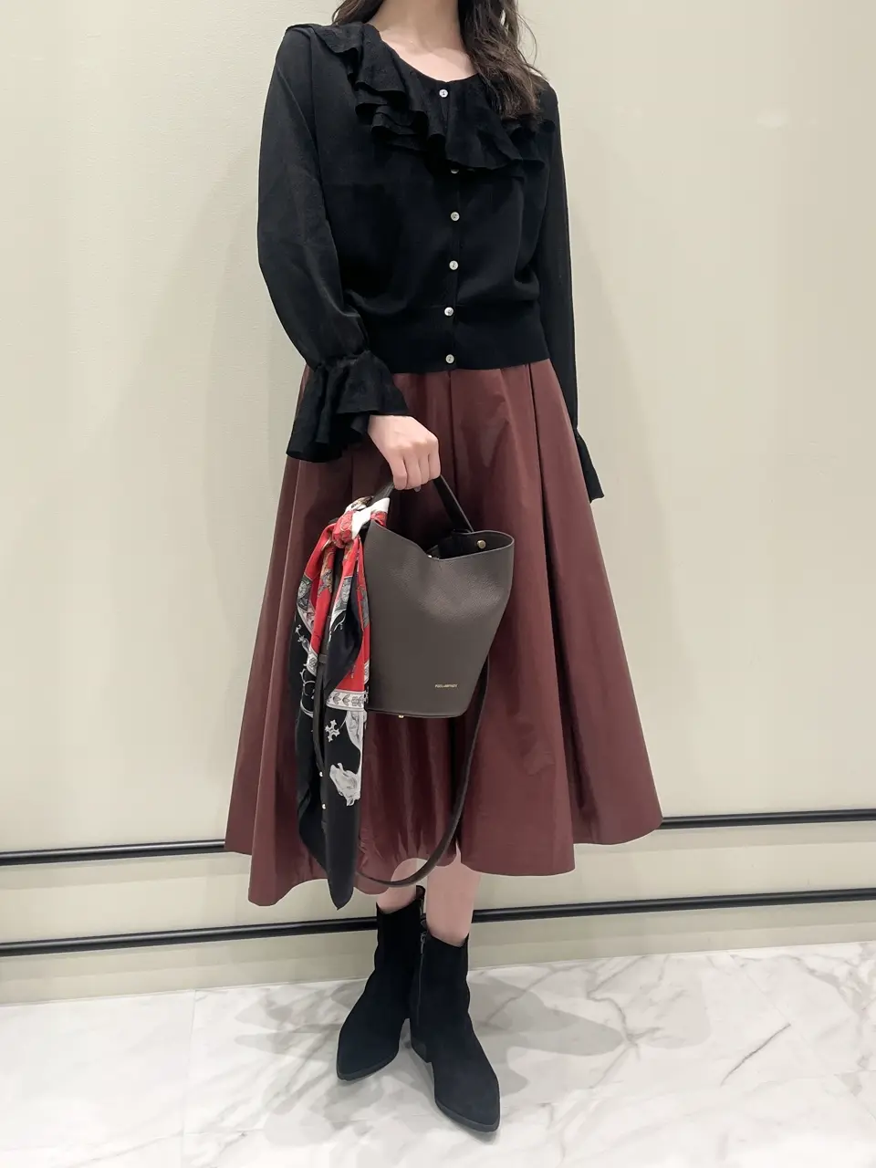 GRACE CONTINENTAL Hotei コーディネート画像