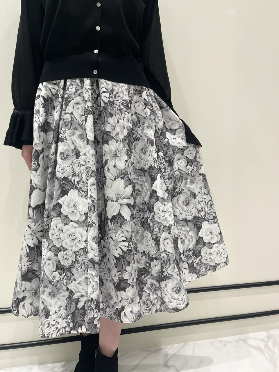 GRACE CONTINENTAL Hotei コーディネート画像