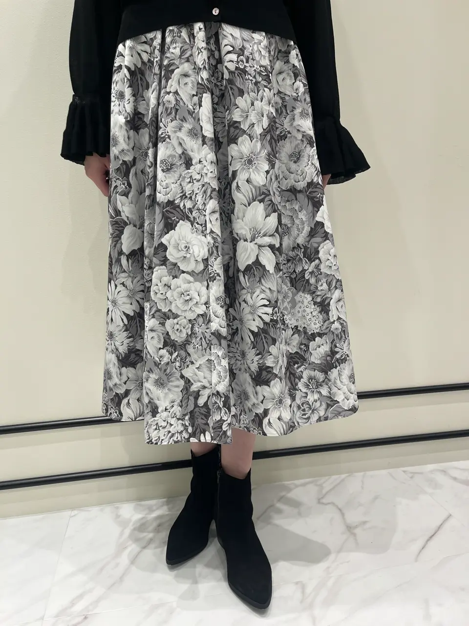 GRACE CONTINENTAL Hotei コーディネート画像