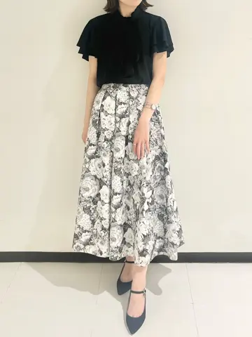 GRACE CONTINENTAL 狩野　珠季 コーディネート画像