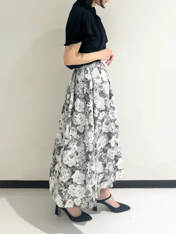 GRACE CONTINENTAL 狩野　珠季 コーディネート画像