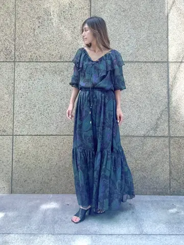 GRACE CONTINENTAL yukimi yonee コーディネート画像