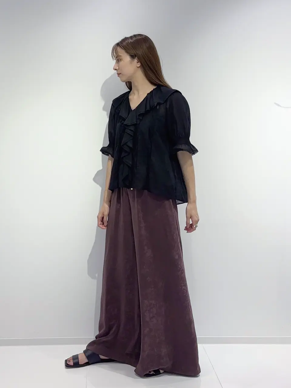 GRACE CONTINENTAL Hikaru Okada コーディネート画像