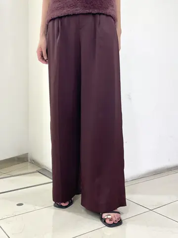 GRACE CONTINENTAL yoshi コーディネート画像