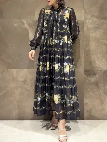 GRACE CONTINENTAL 穐山　香織 コーディネート画像