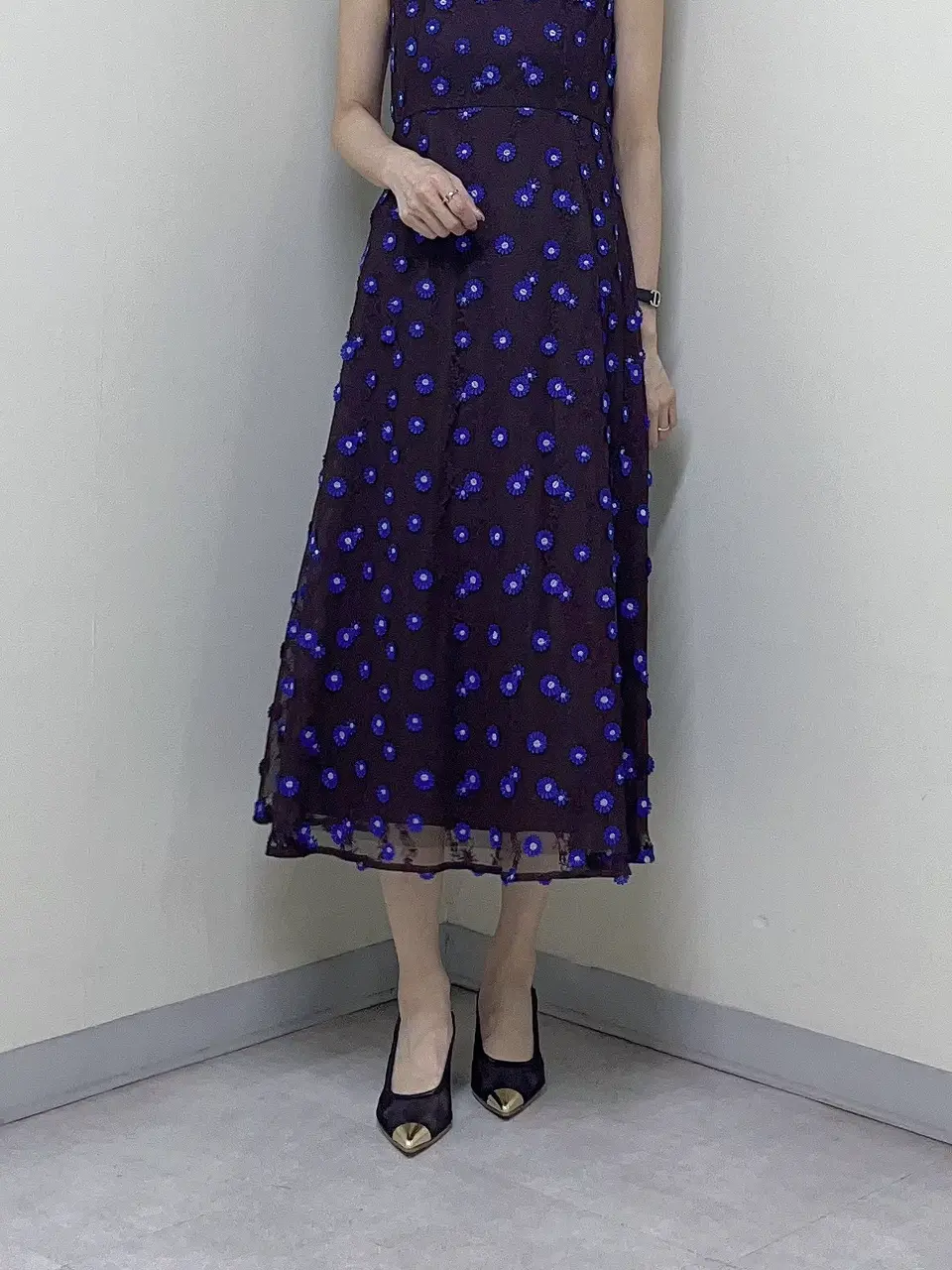 GRACE CONTINENTAL 亀田 未希 コーディネート画像