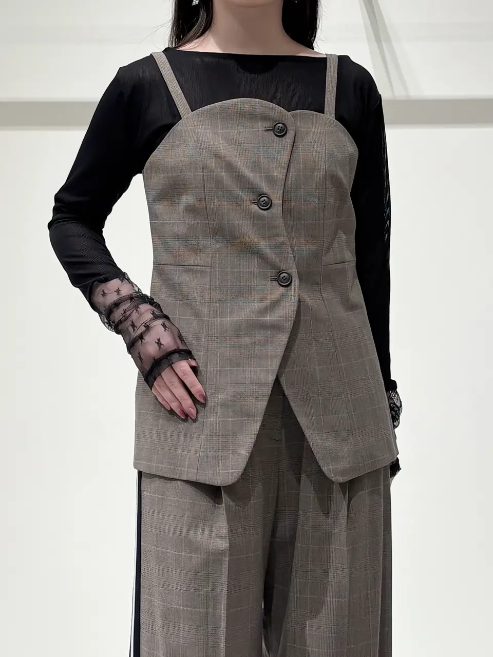 GRACE CONTINENTAL 平野 裕華 コーディネート画像