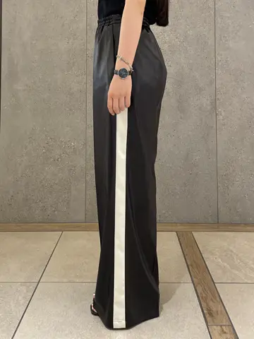 GRACE CONTINENTAL 清水　杏梨 コーディネート画像