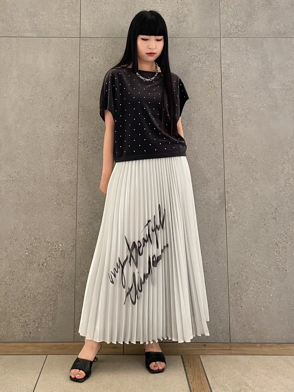 GRACE CONTINENTAL 清水　杏梨 コーディネート画像