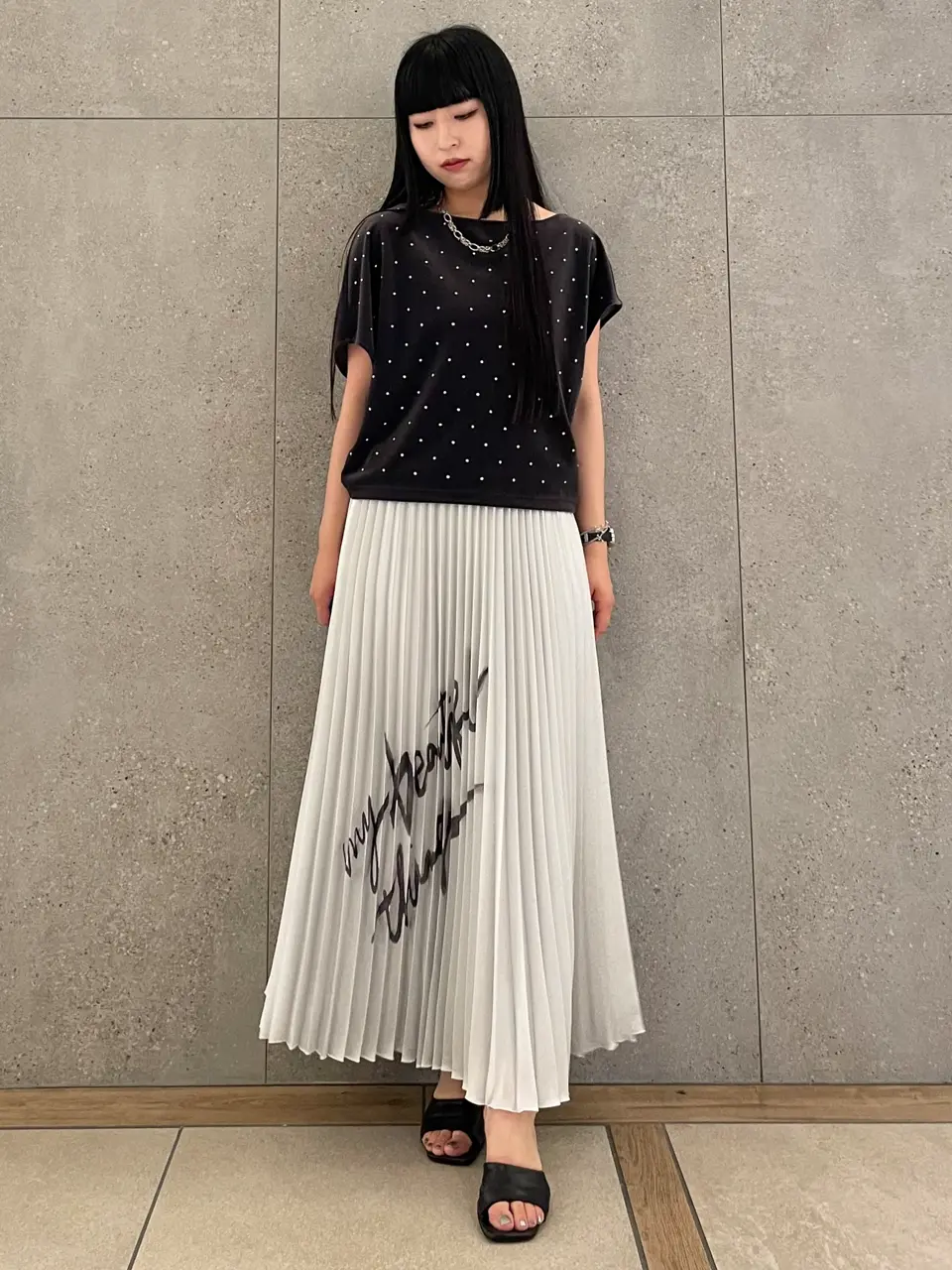 GRACE CONTINENTAL 清水　杏梨 コーディネート画像