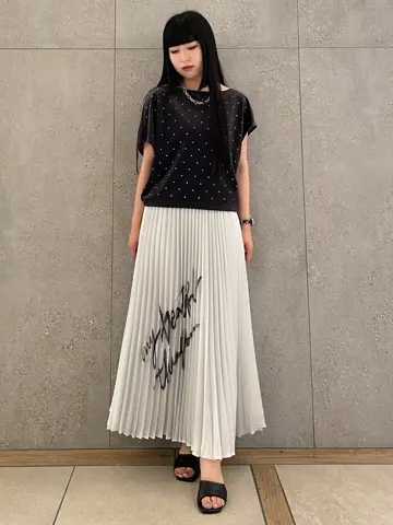 GRACE CONTINENTAL 清水　杏梨 コーディネート画像