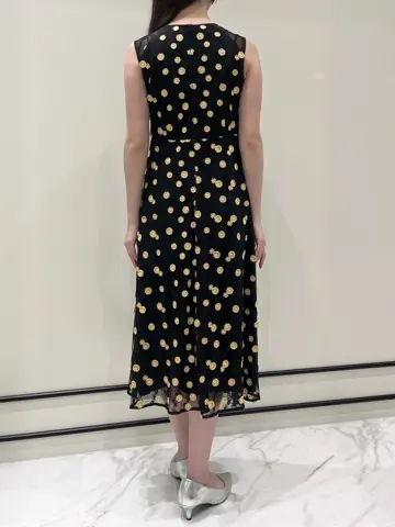 GRACE CONTINENTAL Hotei コーディネート画像