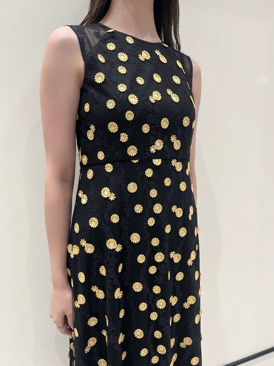 GRACE CONTINENTAL Hotei コーディネート画像