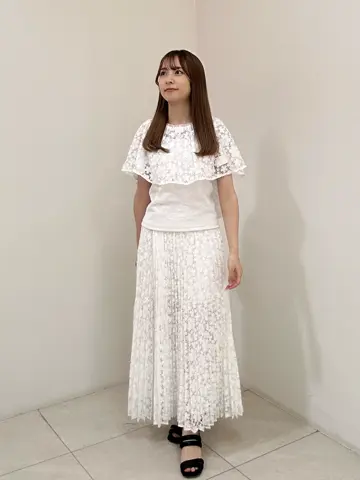 GRACE CONTINENTAL Miu Akamatsu コーディネート画像