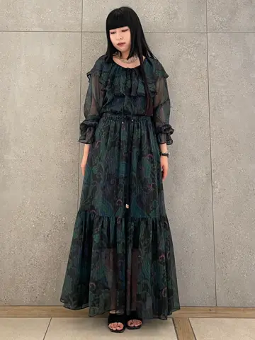 GRACE CONTINENTAL 清水　杏梨 コーディネート画像