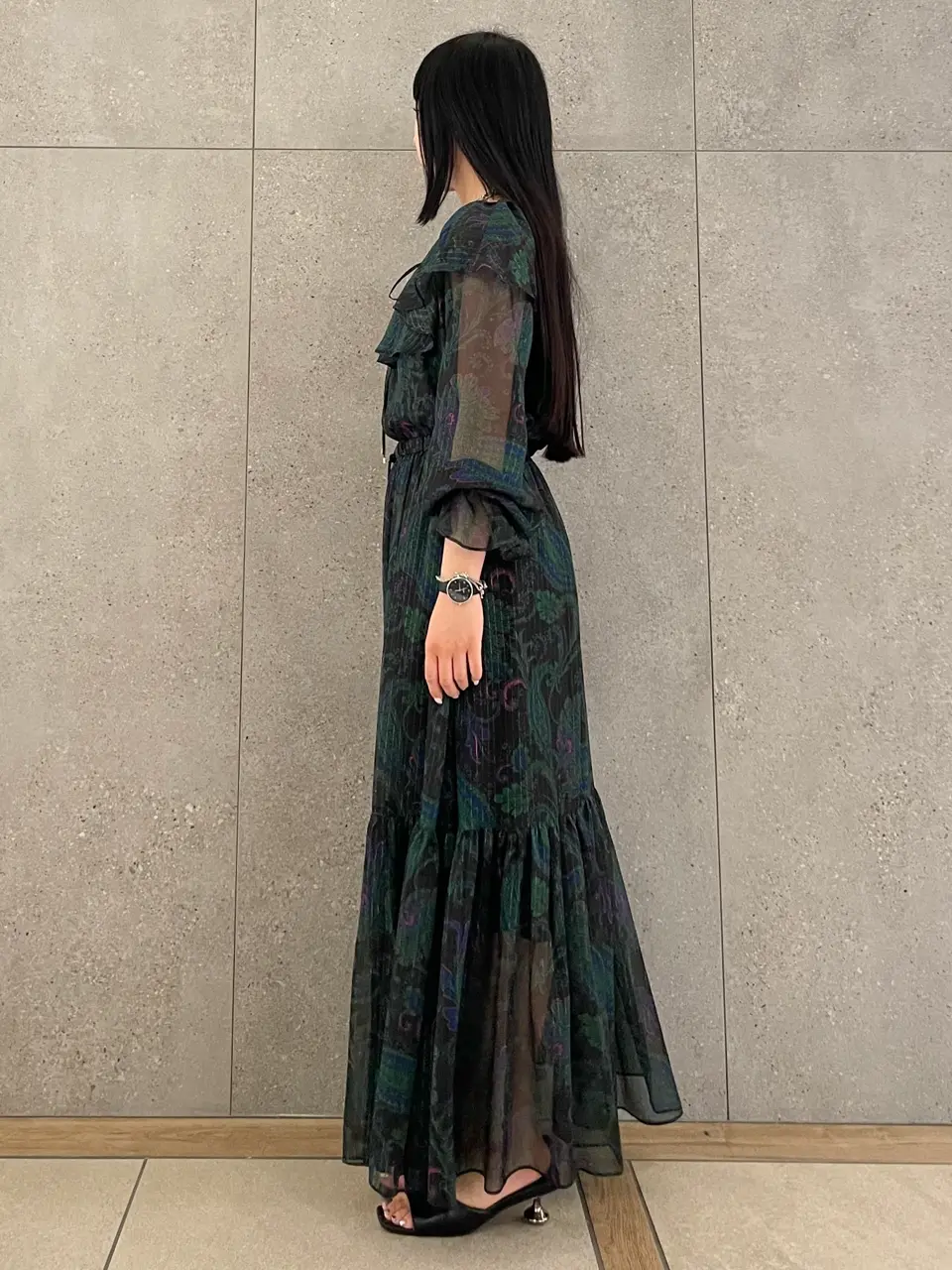 GRACE CONTINENTAL 清水　杏梨 コーディネート画像