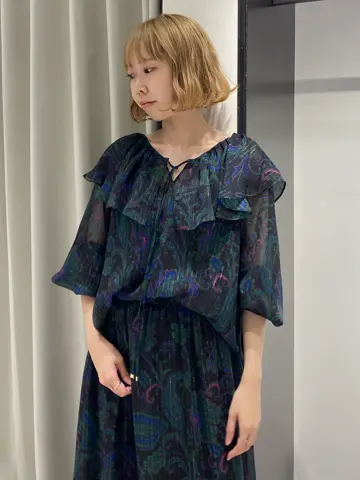 GRACE CONTINENTAL Abe コーディネート画像