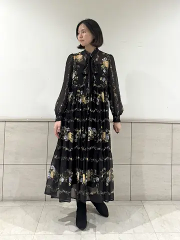 GRACE CONTINENTAL 伊藤　静華 コーディネート画像