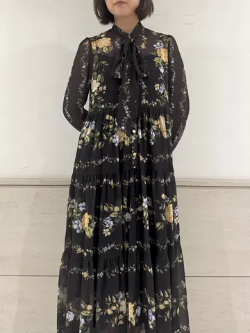 GRACE CONTINENTAL 伊藤　静華 コーディネート画像