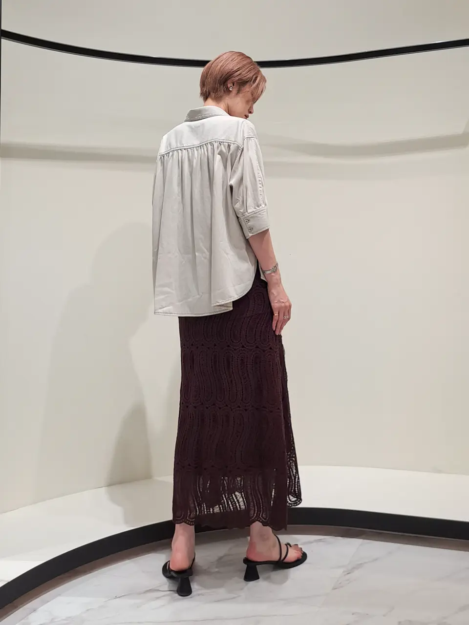 GRACE CONTINENTAL 今野　志保 コーディネート画像