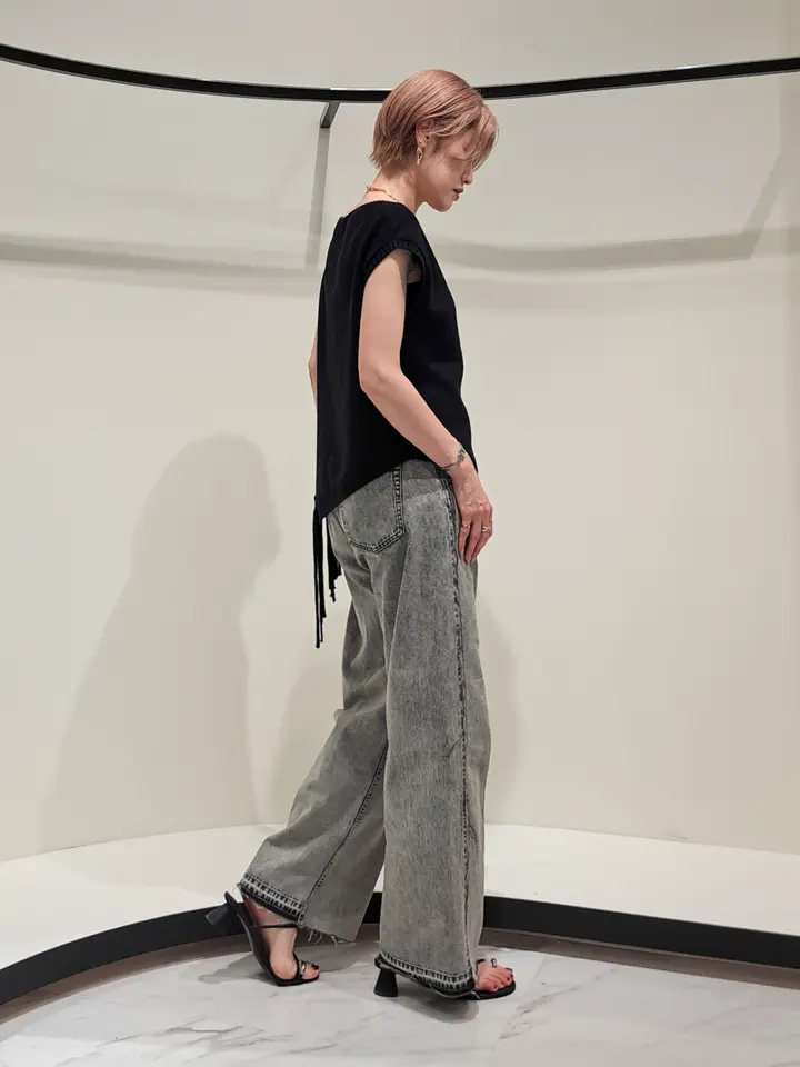 GRACE CONTINENTAL 今野　志保 コーディネート画像